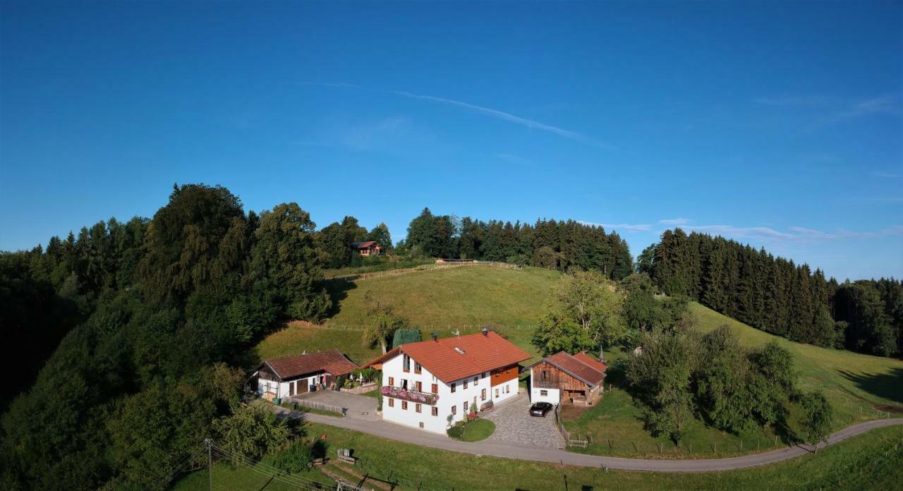Ferienwohnung Fritzenwenger Ubersee Bagian luar foto